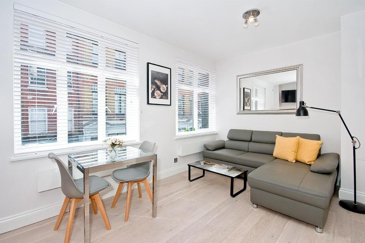 F2 Greek Street By City Living London Exterior photo