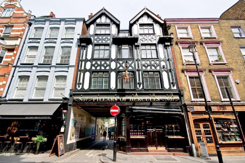 F2 Greek Street By City Living London Exterior photo